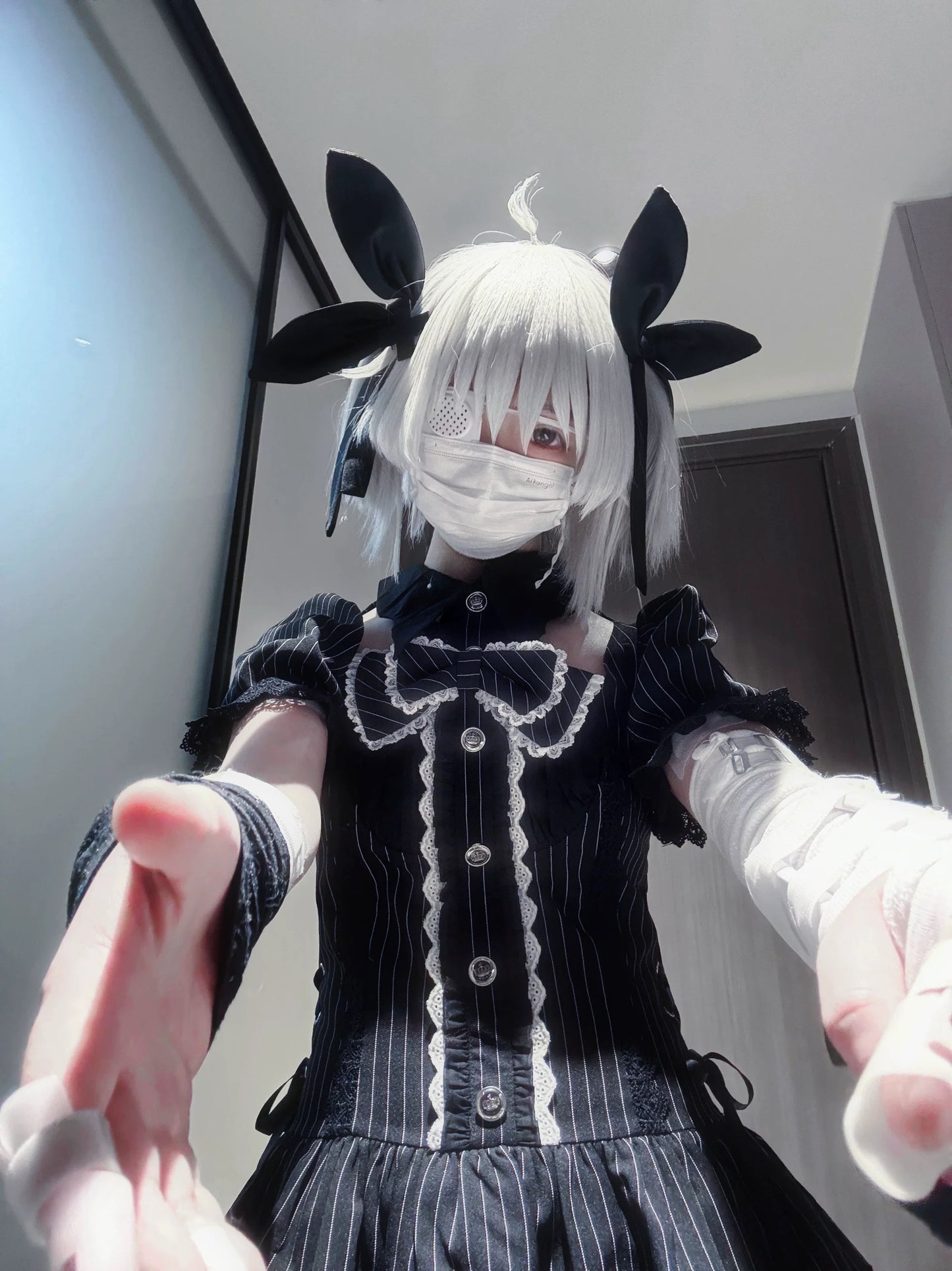 Batwing Collar Bow Dress - Subculture Puff Sleeve